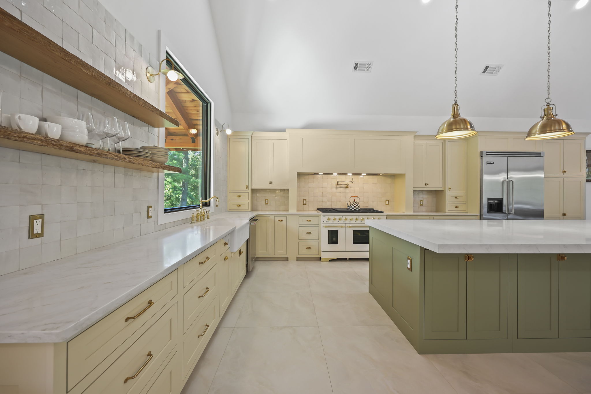 Kitchen with Viking appliances